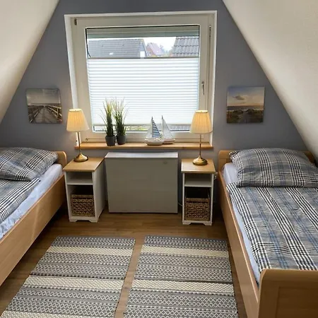 In Dornumersiel, Cleaning Included Holiday home Dornumersiel